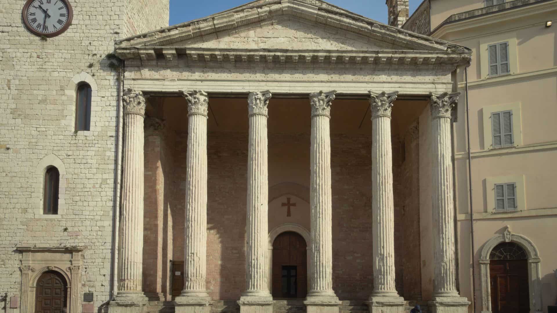 Der Minerva-Tempel in Assisi