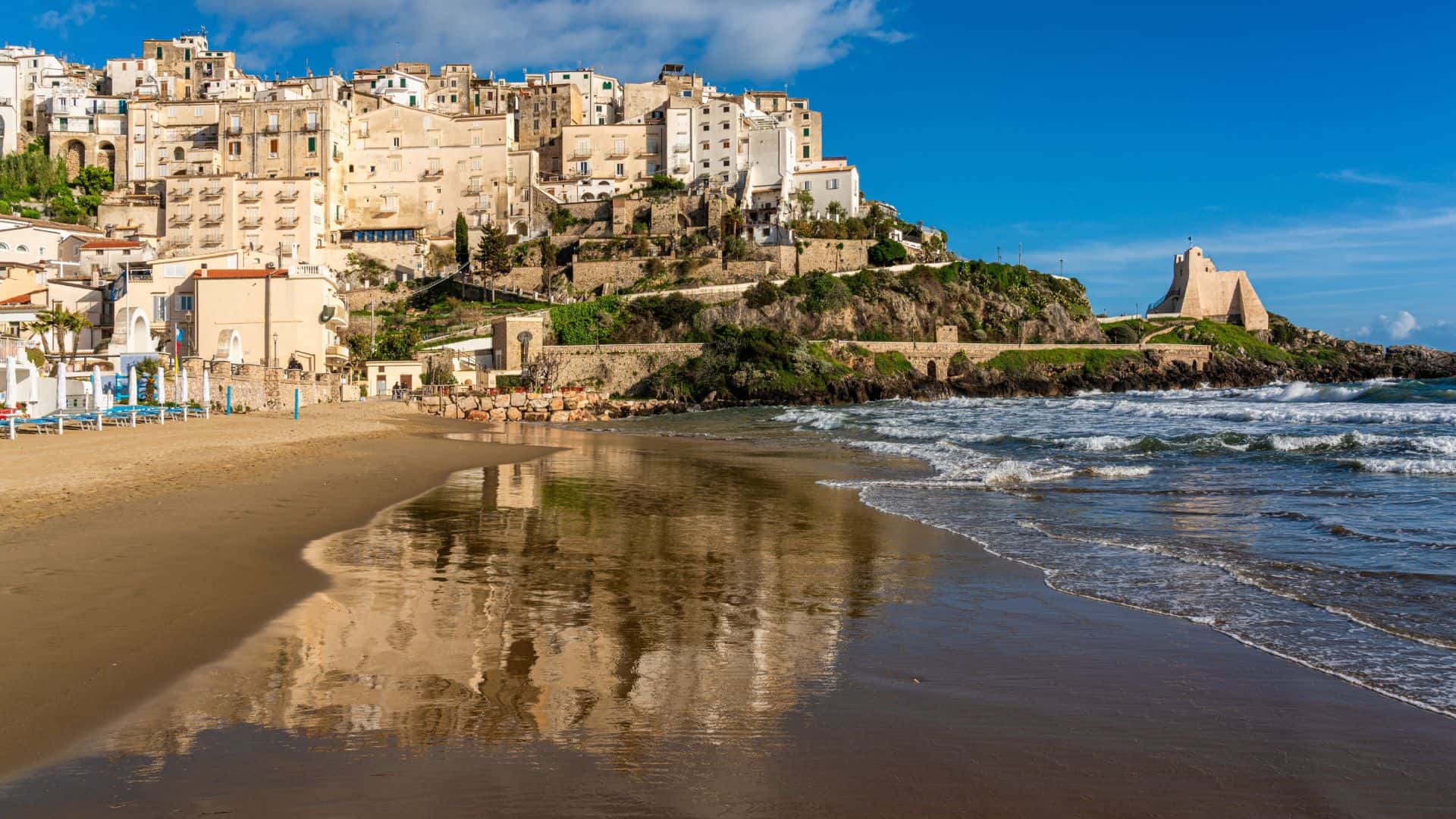 Die Stadt Sperlonga in Latium