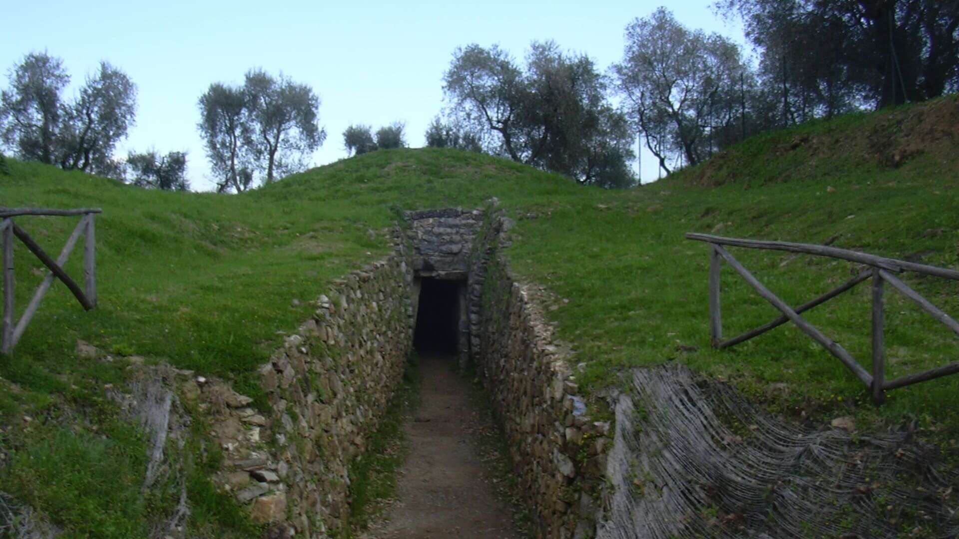 Das archäologische Gebiet von Vetulonia. Foto von Gabriele Delhey