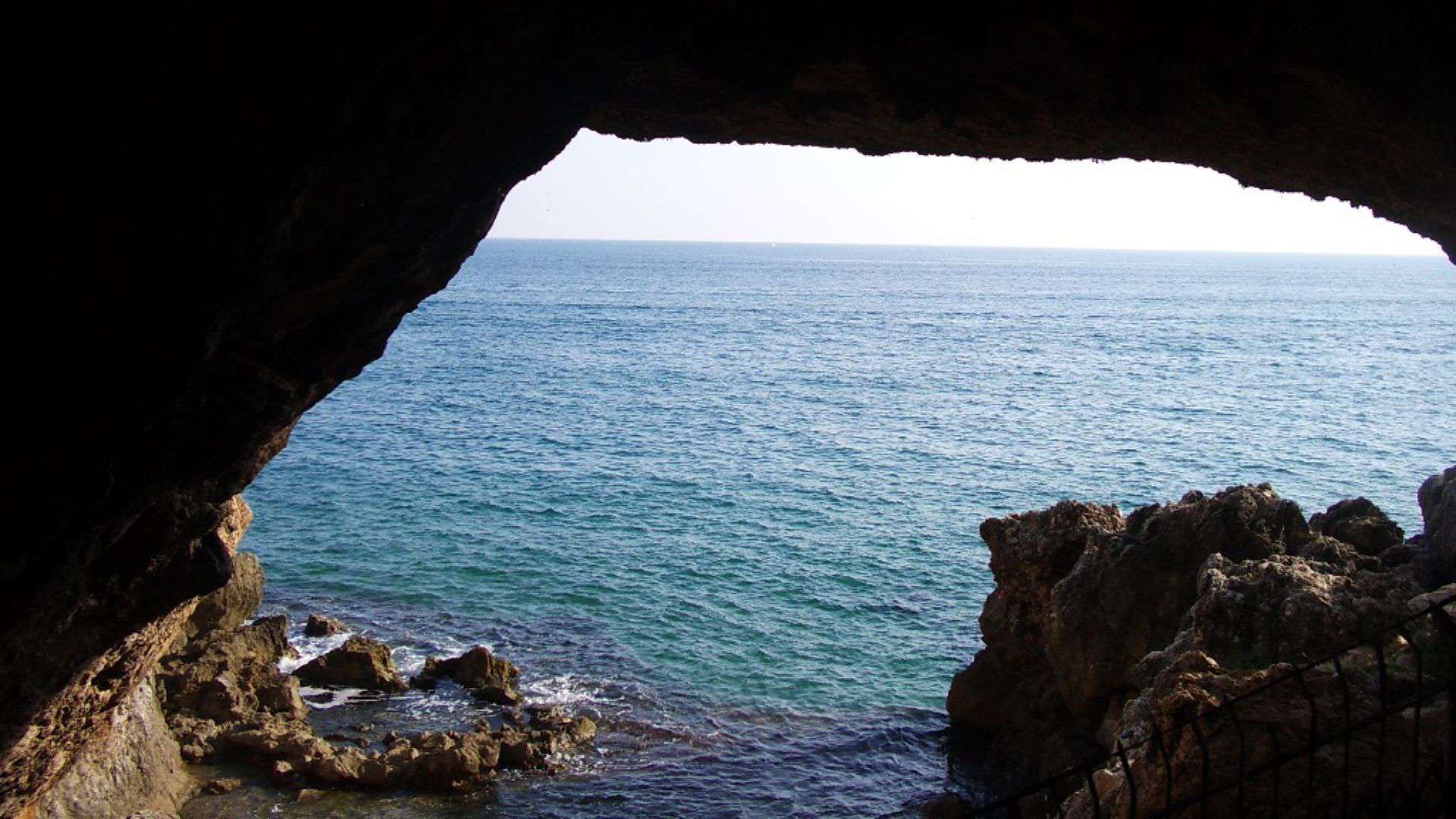 Ziegenhöhle. Foto von Egnoka