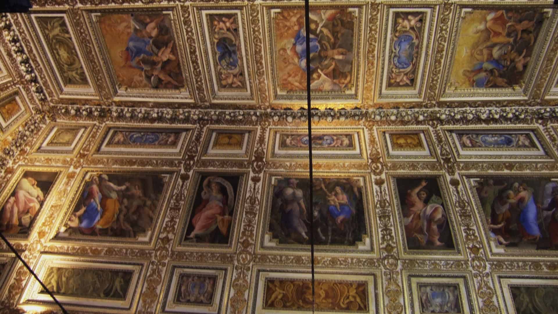 Die Decke der Schatzkammer in Loreto. Foto von Cristoforo Roncalli
