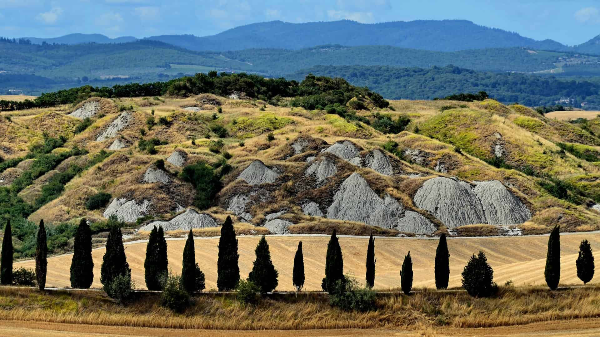 Panoramablick auf die Crete Senesi
