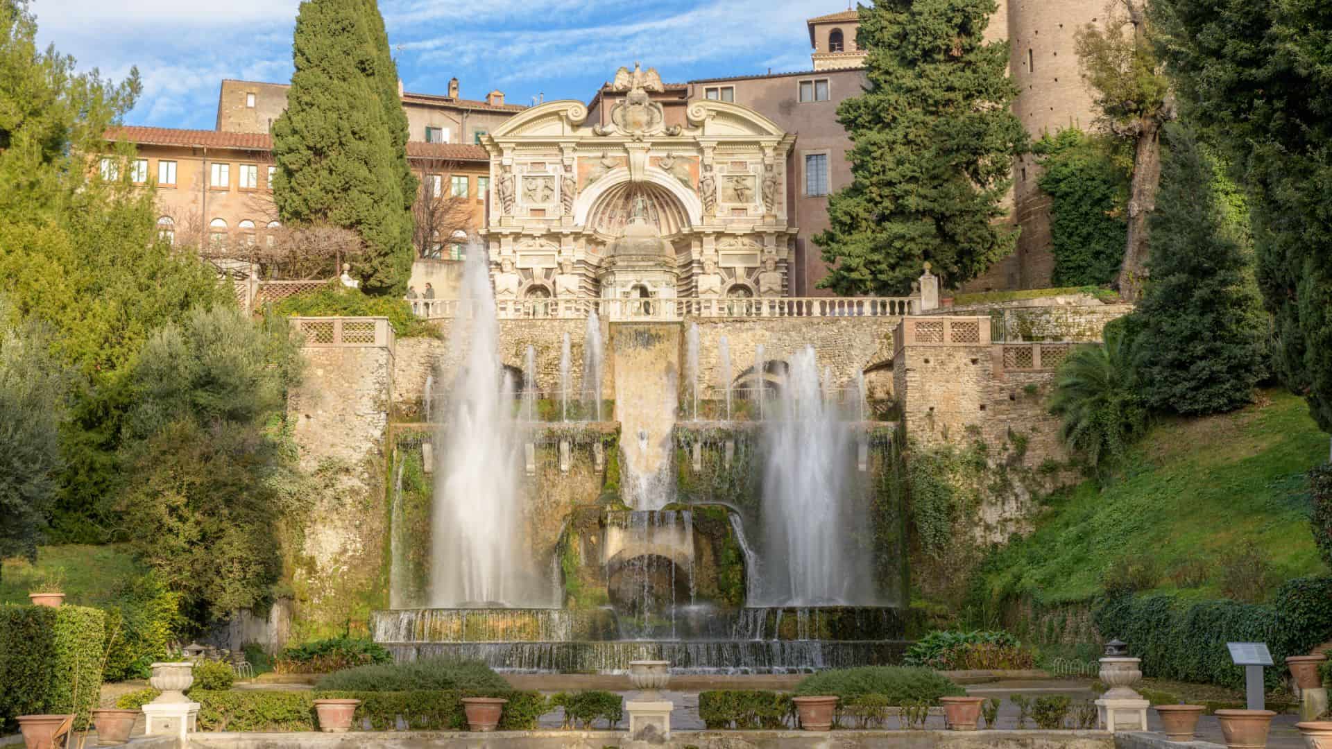 Brunnen im Park von Tivoli
