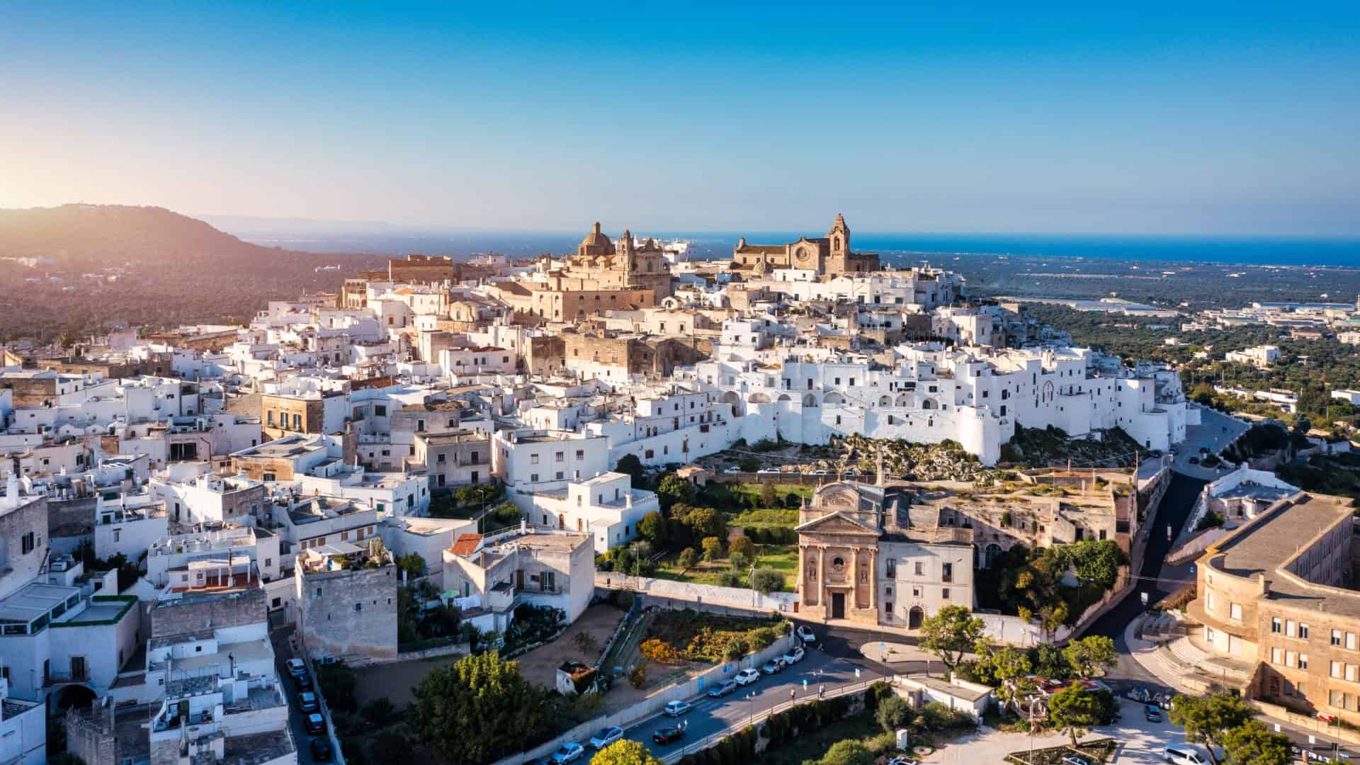 Panoramablick auf die Stadt Ostuni