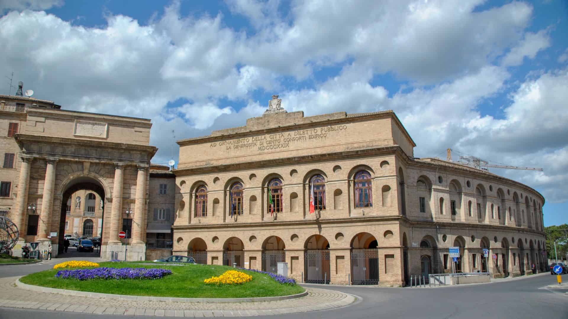 Das Sferisterio von Macerata