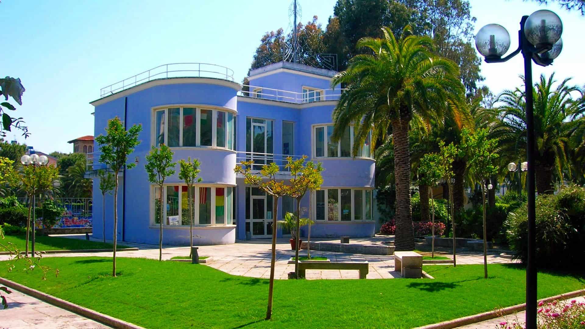 Die Palazzina Azzurra in San Benedetto del Tronto. Foto von Luigi936