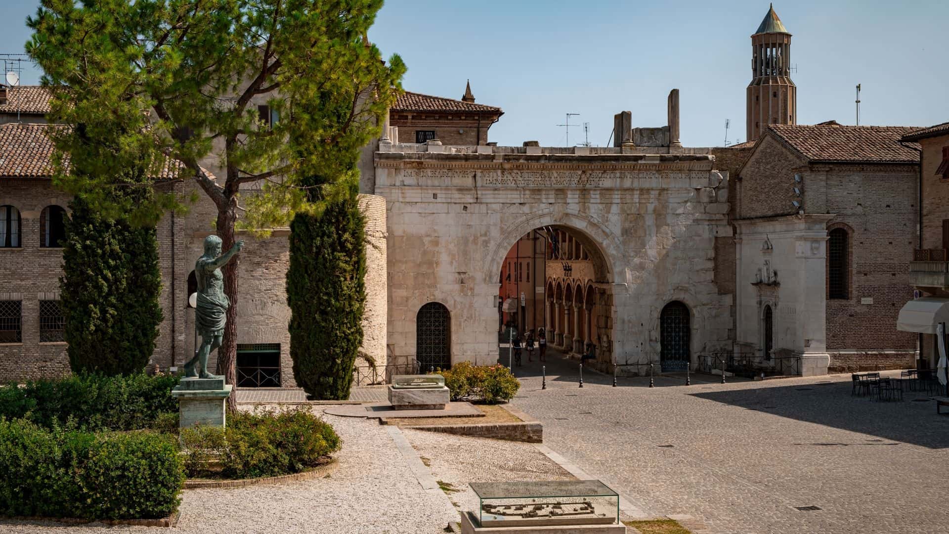 Der Augustusbogen in Fano